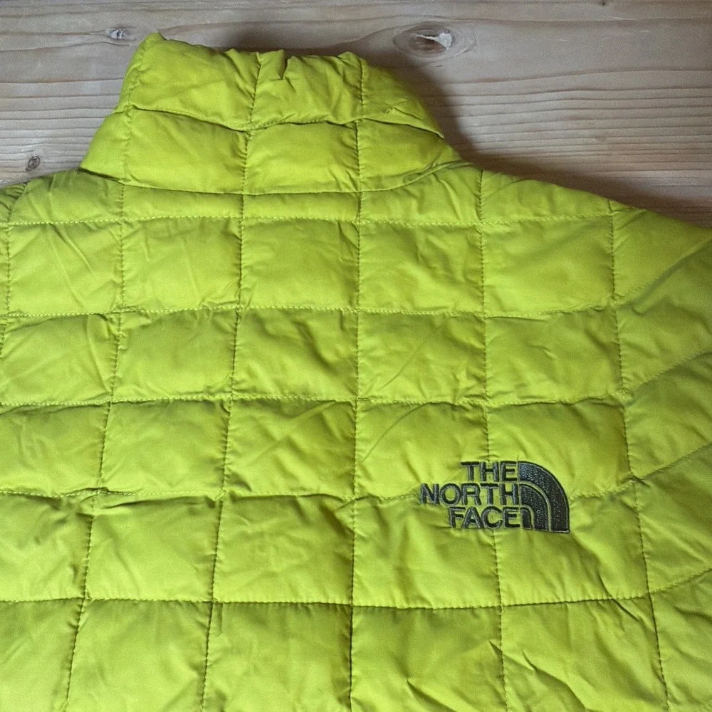 The North Face ThermoBall‎ Vest Mens Large Lime Green Quilted Full Zip Insulated